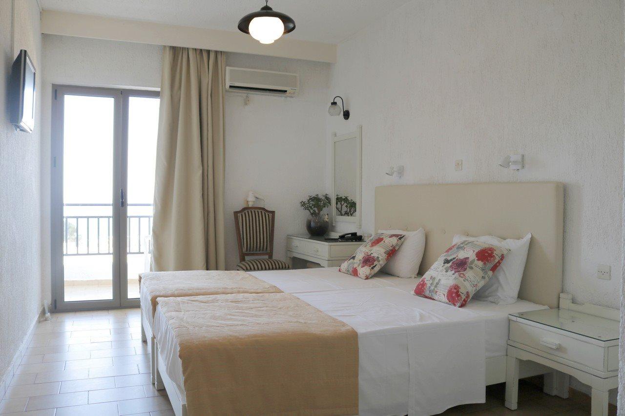 הרסוניסוס Dimitra Hotel מראה חיצוני תמונה