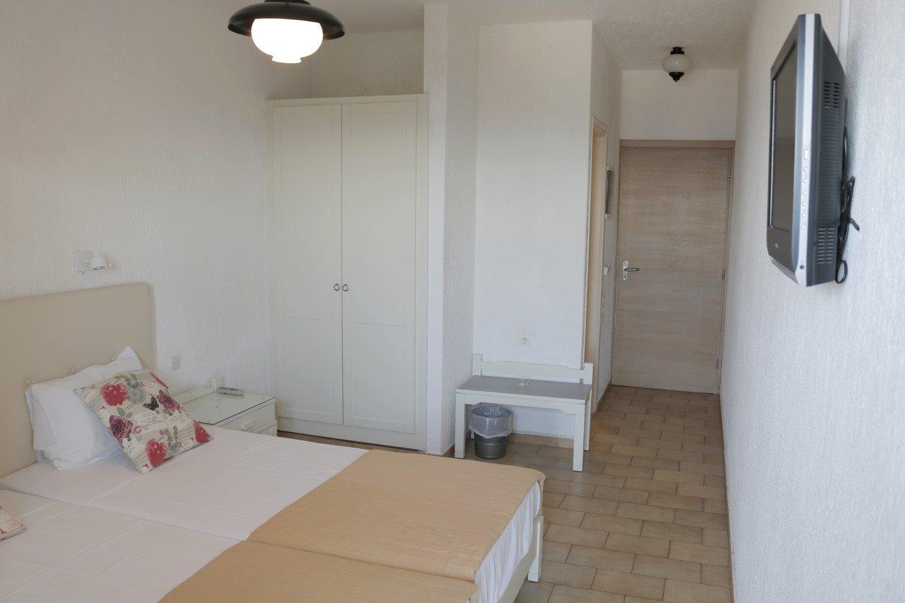 הרסוניסוס Dimitra Hotel מראה חיצוני תמונה