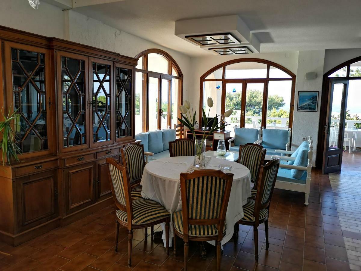 הרסוניסוס Dimitra Hotel מראה חיצוני תמונה